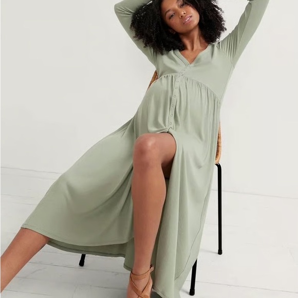 Hatch Size 2 Sage Green Maxi Nursing Maternity Dress - Picture 4 of 5